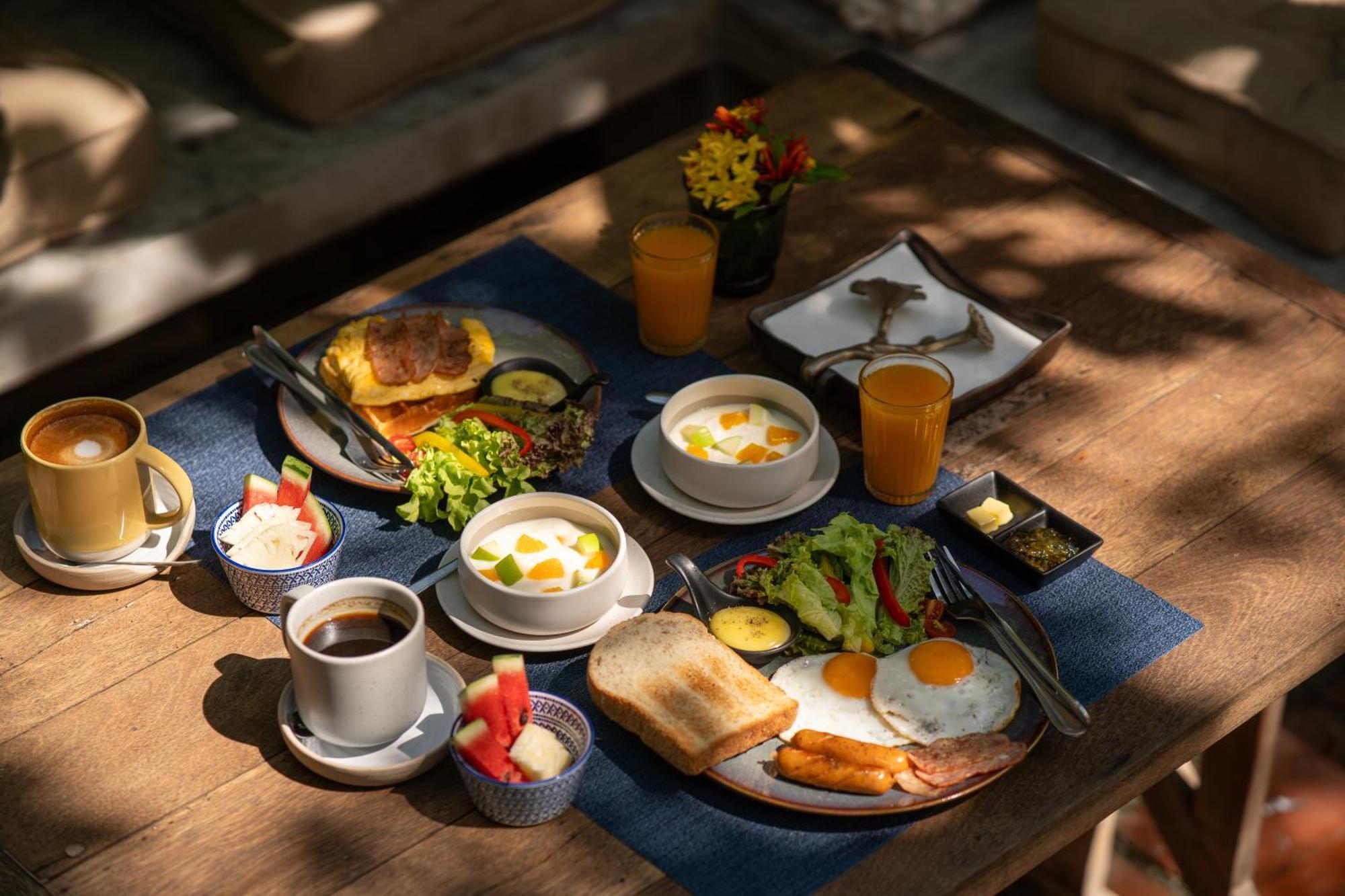 Ploen Pirom Hotel Bangkok Ngoại thất bức ảnh
