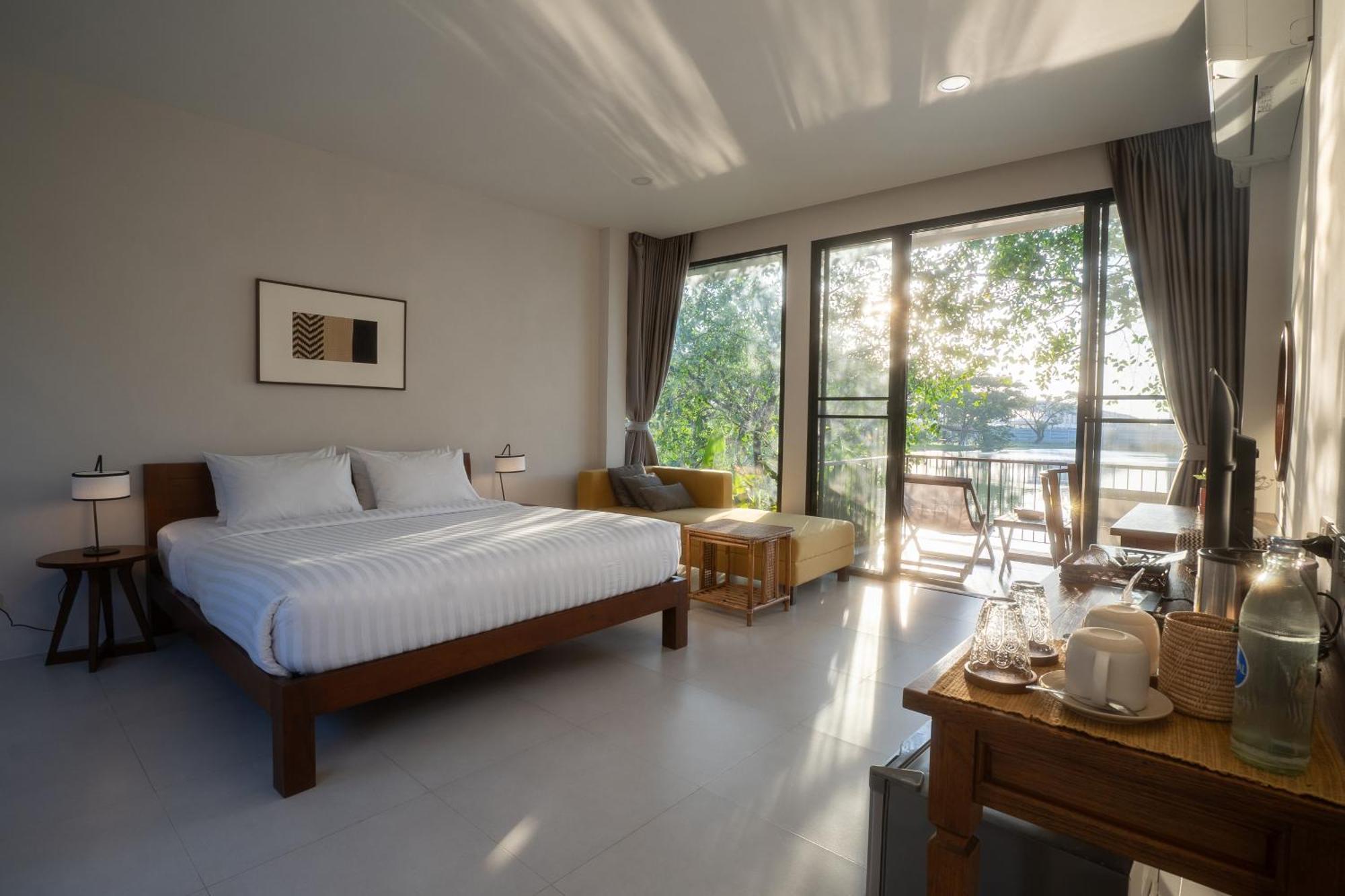 Ploen Pirom Hotel Bangkok Ngoại thất bức ảnh