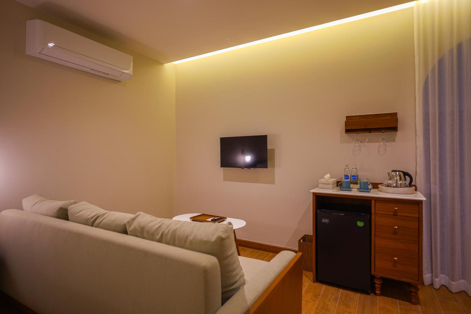 Ploen Pirom Hotel Bangkok Ngoại thất bức ảnh